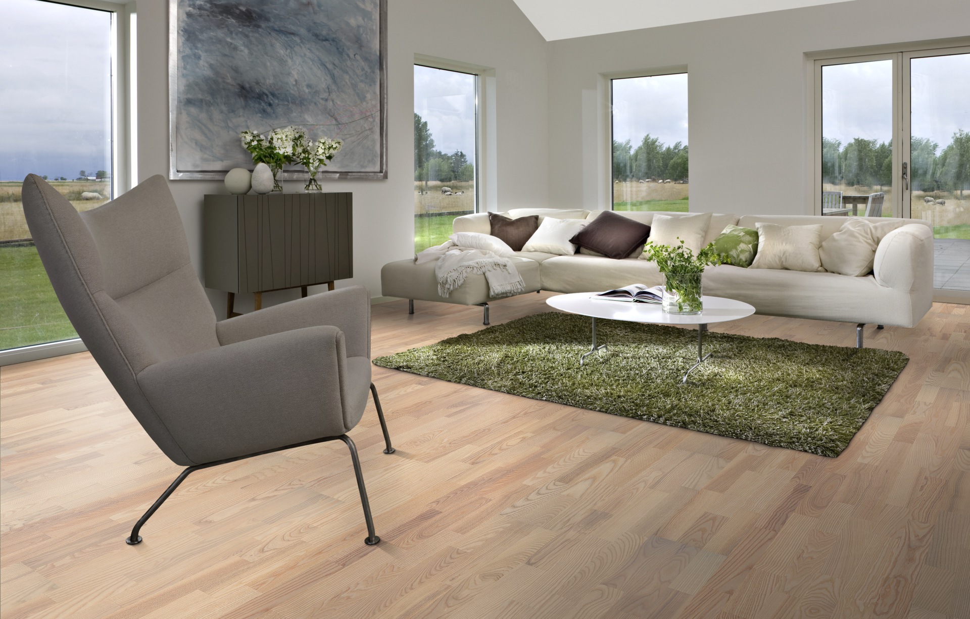 Паркетная доска Kahrs Песочная Ясень Скаген Skagen 153N18AK0VKW240 Variation 2423×200×15 фото в интерьере Паркетная доска Kahrs Песочная Ясень Скаген Skagen 153N18AK0VKW240 Variation 2423×200×15 фото в интерьере